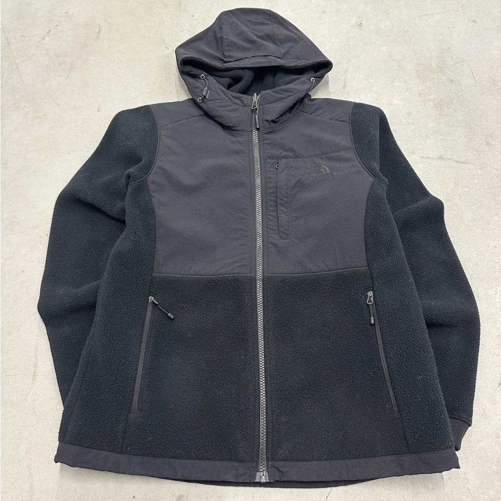 The North‎ Face Women’s Charcoal Performance Jacket